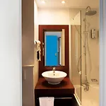 Birgit Centre Hotel 3*