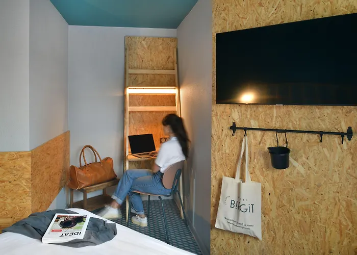 Birgit Centre Hotel 3*