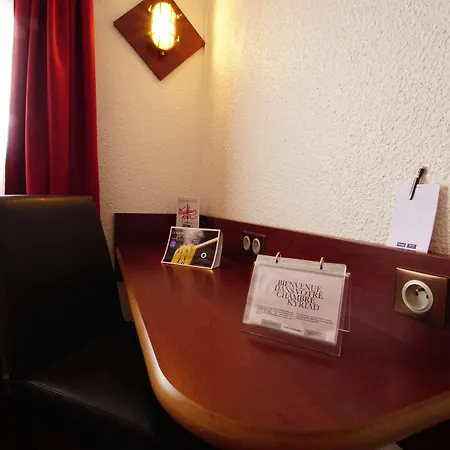 酒店 Birgit Centre 3*