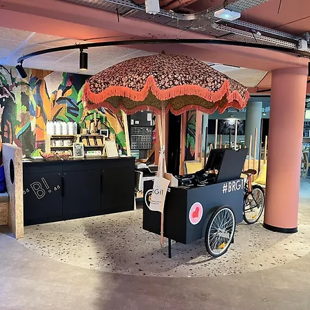 Hotel Birgit Centre 3*