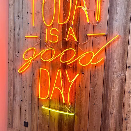 Birgit Centre 酒店 3*