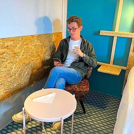 Hotel Birgit Centre 3*