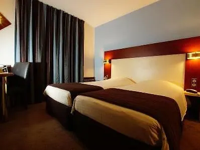 Birgit Centre Hotel 3*