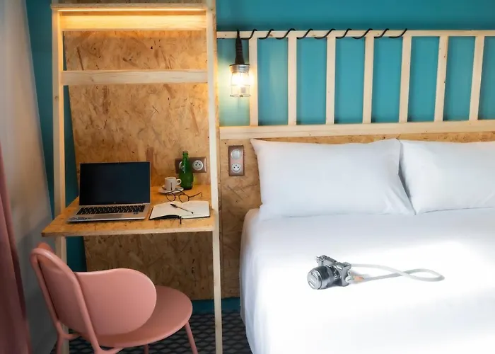 Hotel Birgit Centre 3*