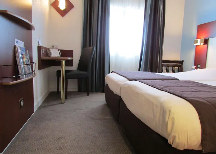 Hotel Birgit Centre 3*